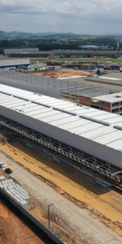 Obra Multilog, do portfólio da BPM
